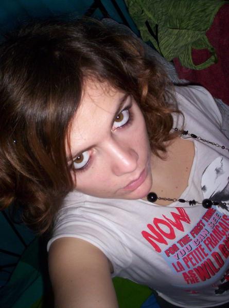 - - - ChuKy - - -