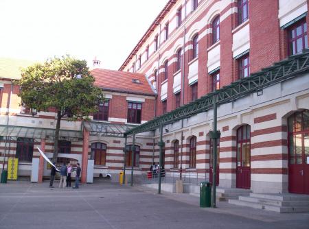 mOn cher lycée..... Adieu (snif ms je l'espère qd même)