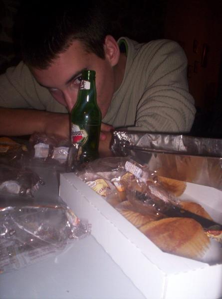 FabOuz et sOn bOnheur de la sOirée, Ou l'Orgie du MINICAKE !!!!!!!!!!!